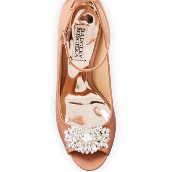 ✨NIB Badgley Mischka Kali Satin Crystal Sandals - Picture 8 of 9